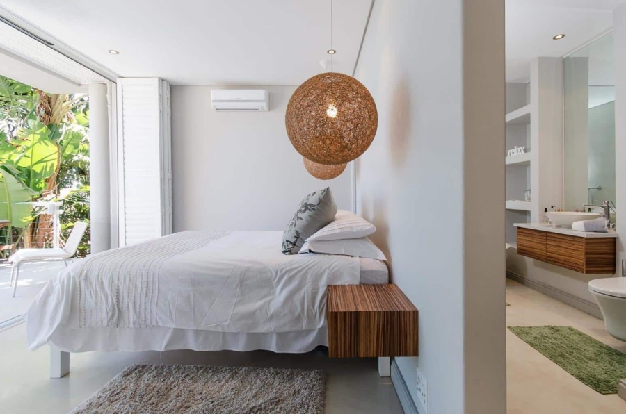 To Let 3 Bedroom Property for Rent in Bantry Bay Western Cape